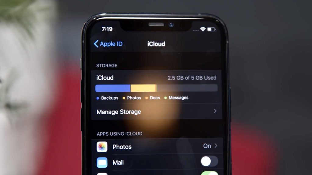 online cloud storage - iCloud - iphone